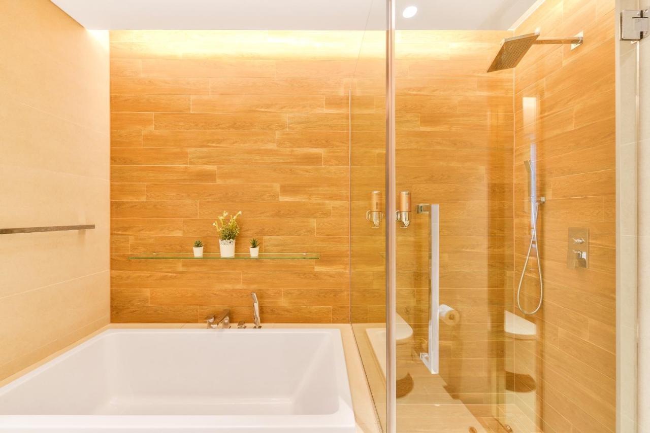Contemporary And Spacious 2 Bedroom In Bluewaters Island ドバイ エクステリア 写真