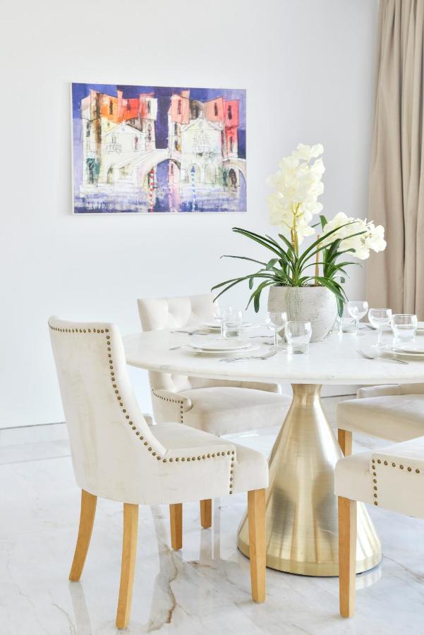 Contemporary And Spacious 2 Bedroom In Bluewaters Island ドバイ エクステリア 写真