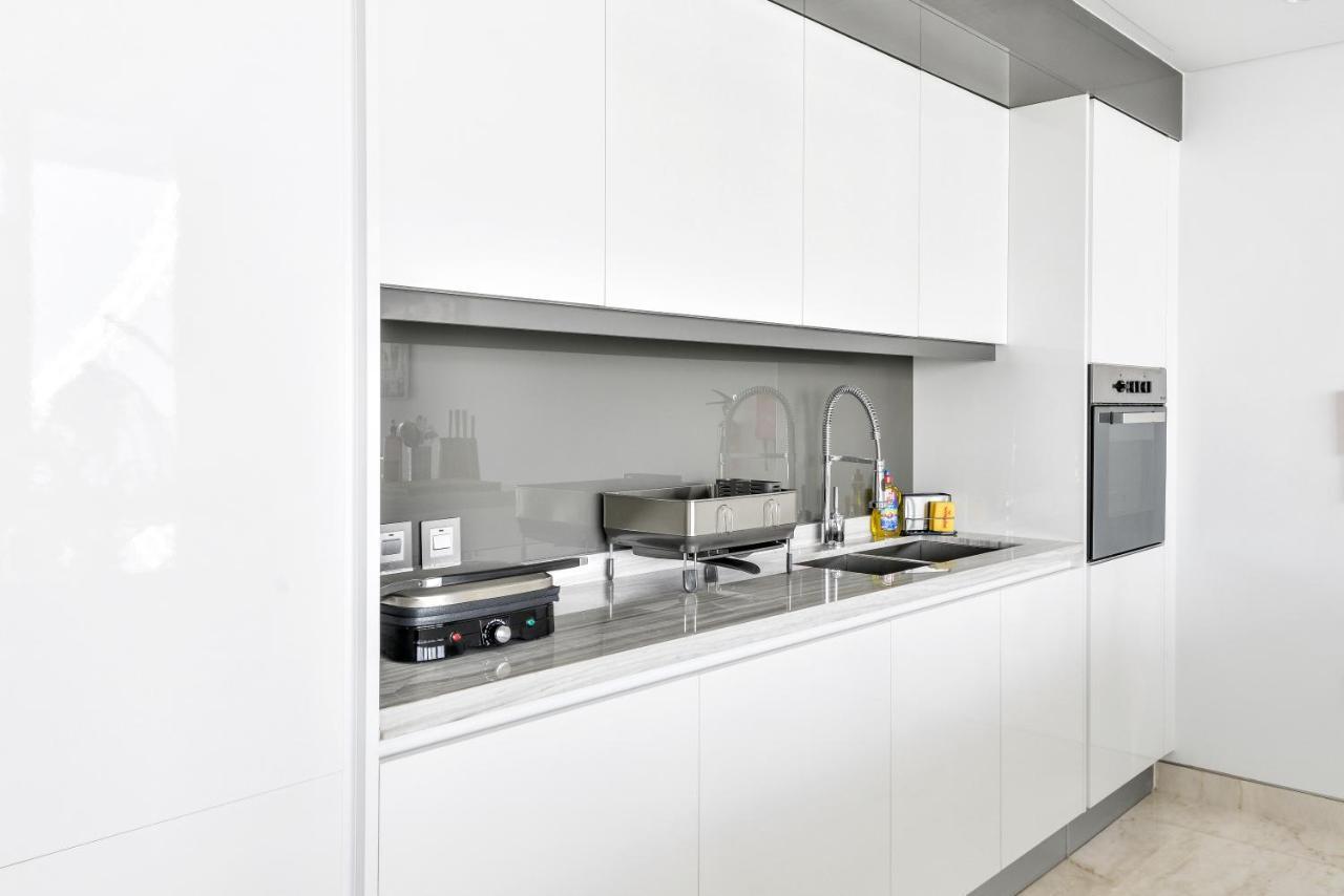 Contemporary And Spacious 2 Bedroom In Bluewaters Island ドバイ エクステリア 写真