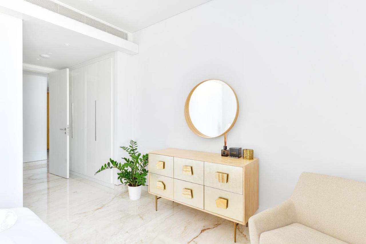 Contemporary And Spacious 2 Bedroom In Bluewaters Island ドバイ エクステリア 写真
